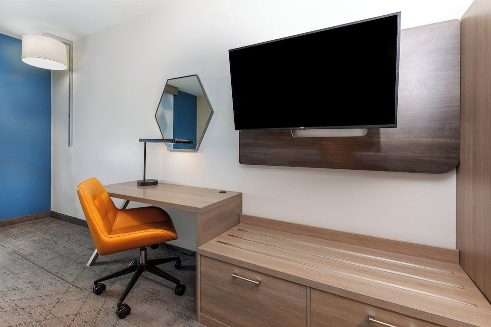 Holiday Inn Express HARVEY-MARRERO by IHG 2