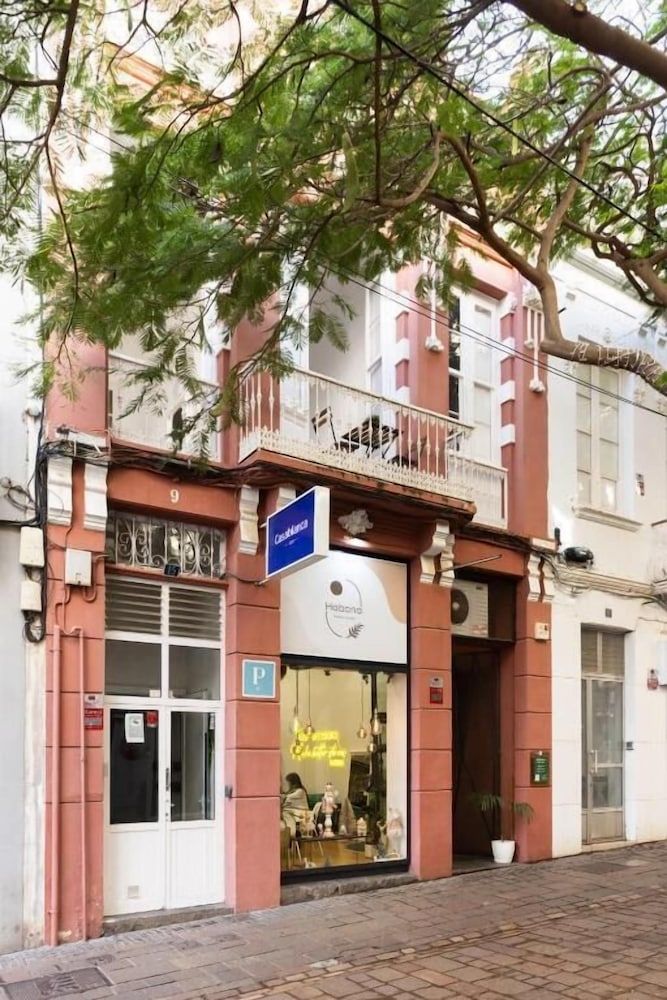 Home2Book Pensión Casablanca 1
