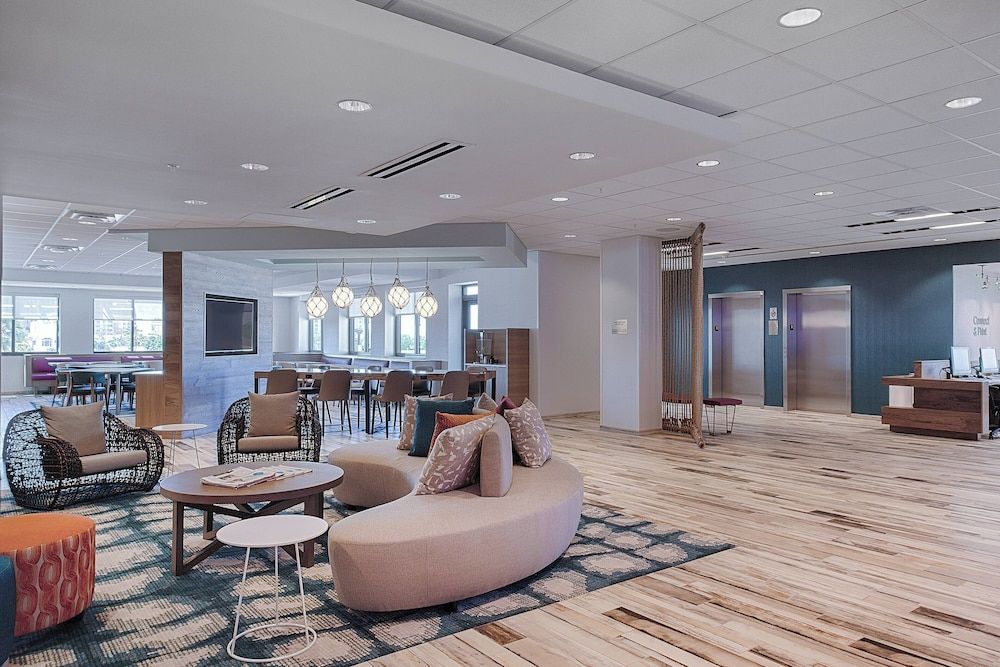 Fairfield Inn & Suites by Marriott Clearwater Beach 2
