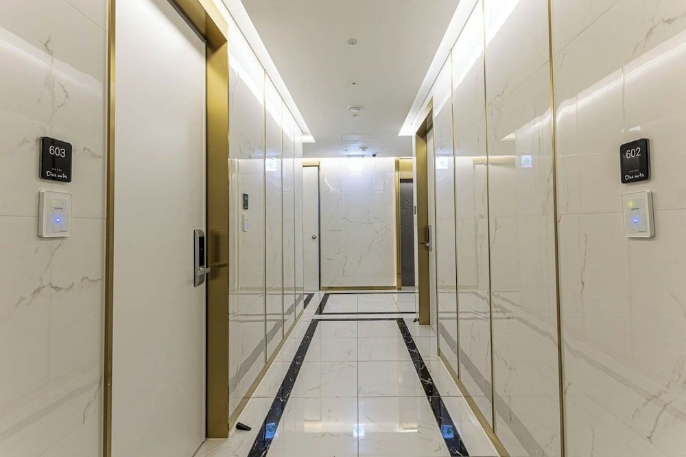 Desarts Hotel 2