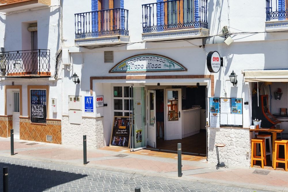 Apartamentos Pepe Mesa 2