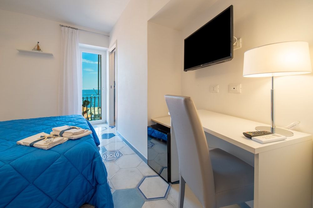 Caruso sea view 2