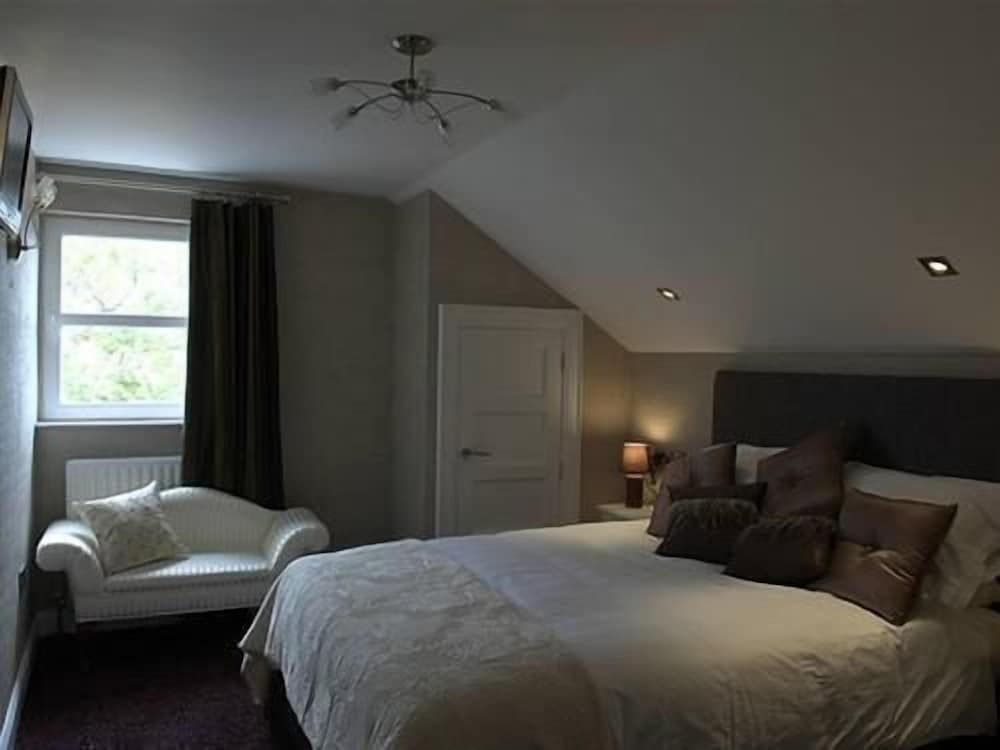 The Causeway Lodge 1
