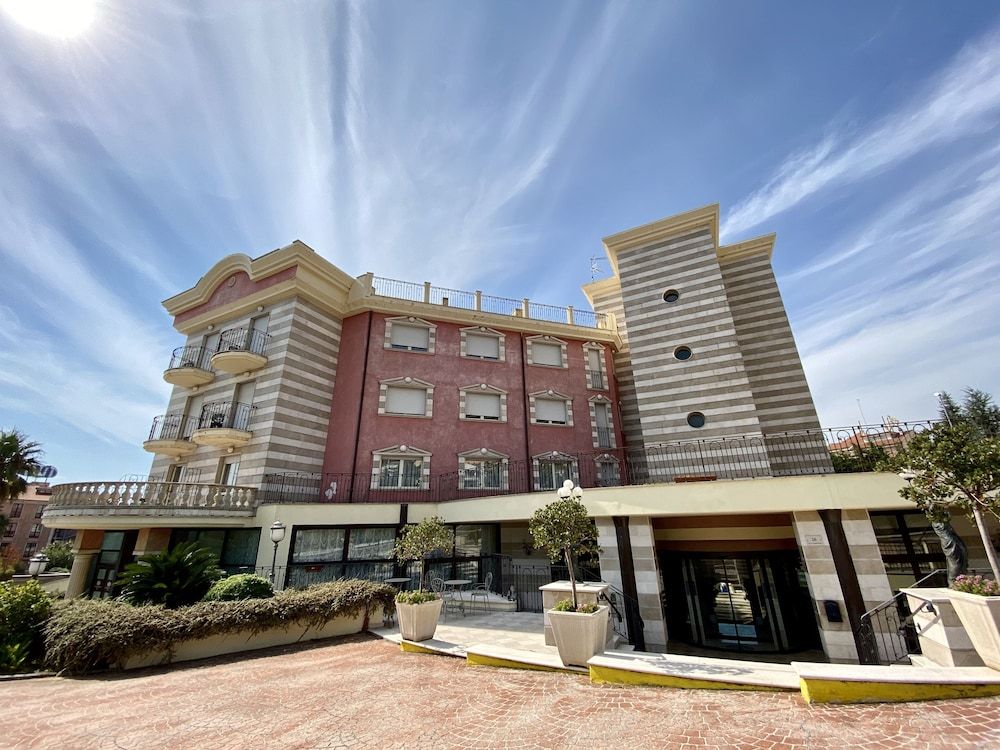 ALI HOTELS - Palace 1