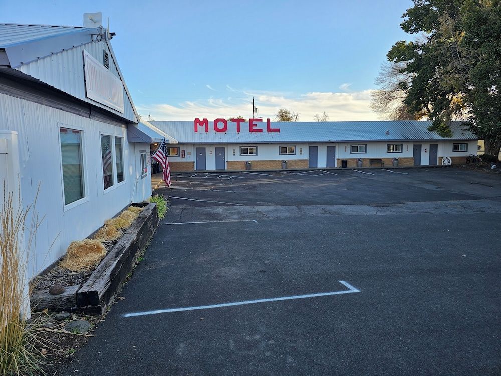 Sprague Motel 1