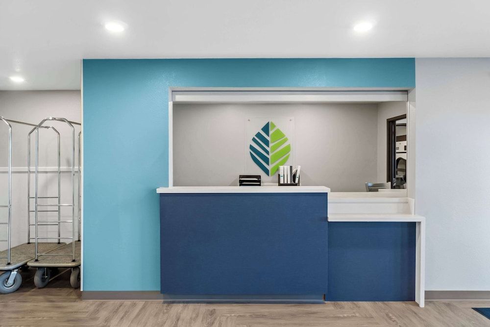 WoodSpring Suites Centennial - Denver Tech Center 2