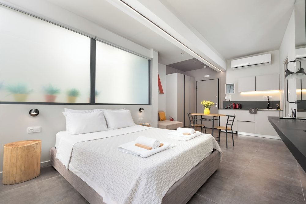 M17 Studios & Suites in the Heart of Athens 2