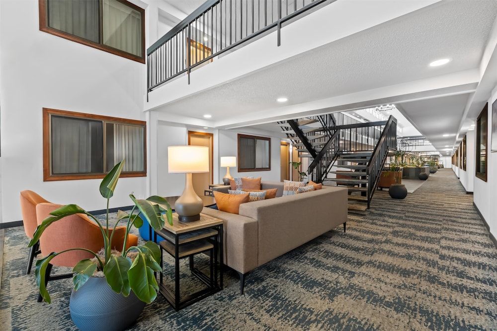 Best Western Vista Inn at the Airport 2