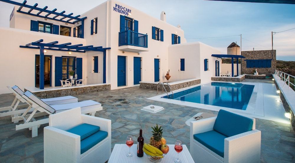 Mykonos Pro-care Suites 1