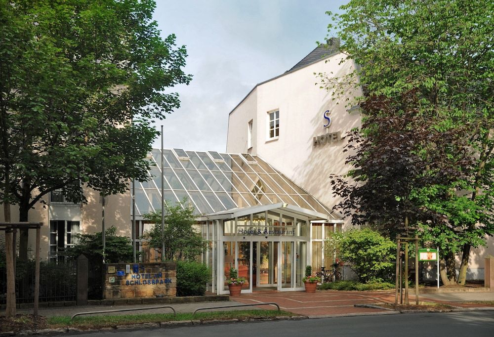 Hotel am Schlosspark 1
