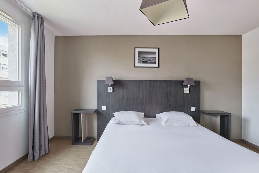 Appart'hôtel Odalys City - Marseille Le Dôme 2
