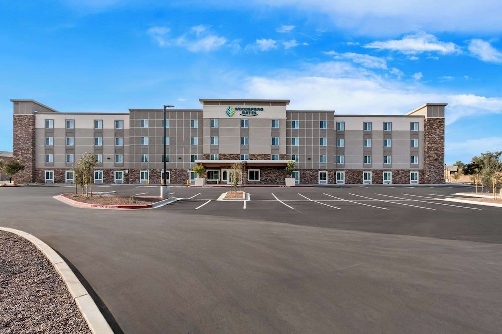 WoodSpring Suites Gilbert - Mesa Gateway Airport 1