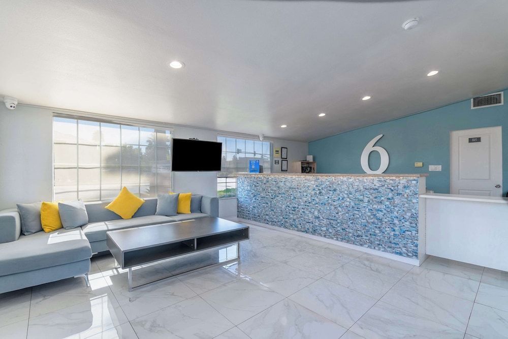Studio 6 Suites Madera, CA Yosemite 2