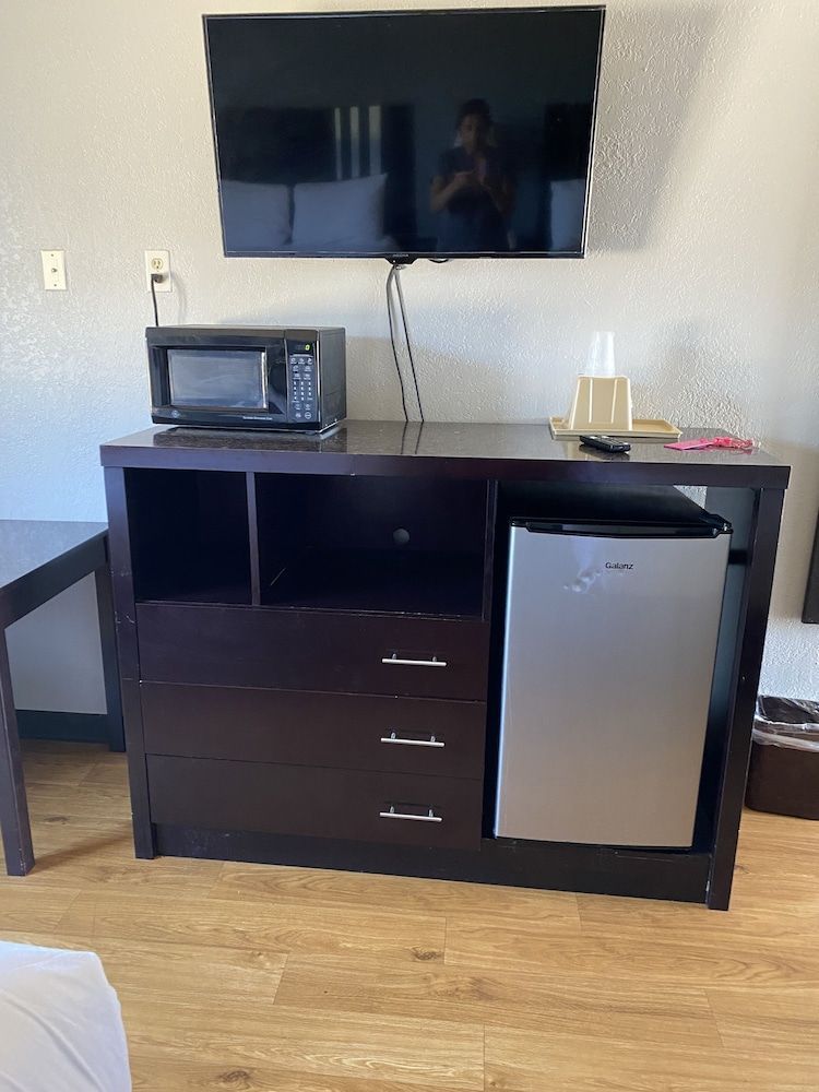 Travel Inn Abilene 1