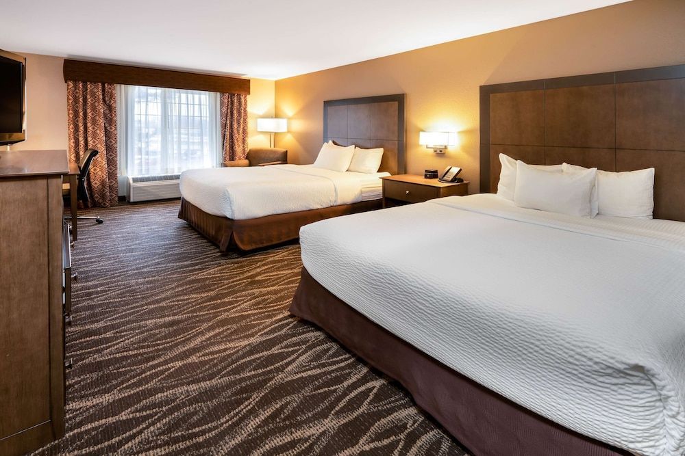 Best Western Plus Kalispell/Glacier Park West Hotel & Suites 1