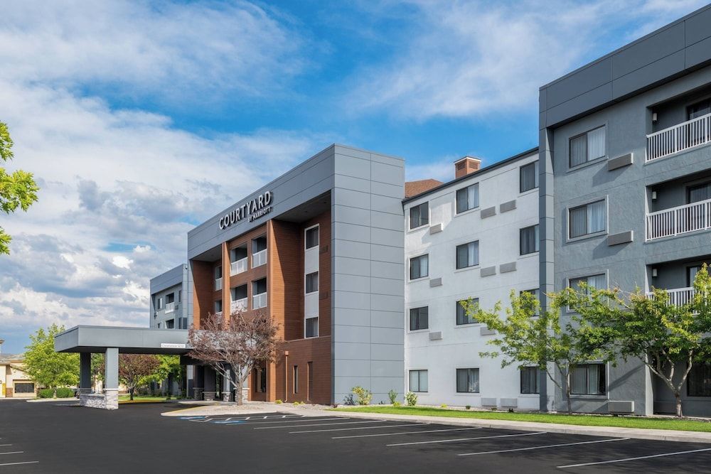 Courtyard by Marriott Reno 1