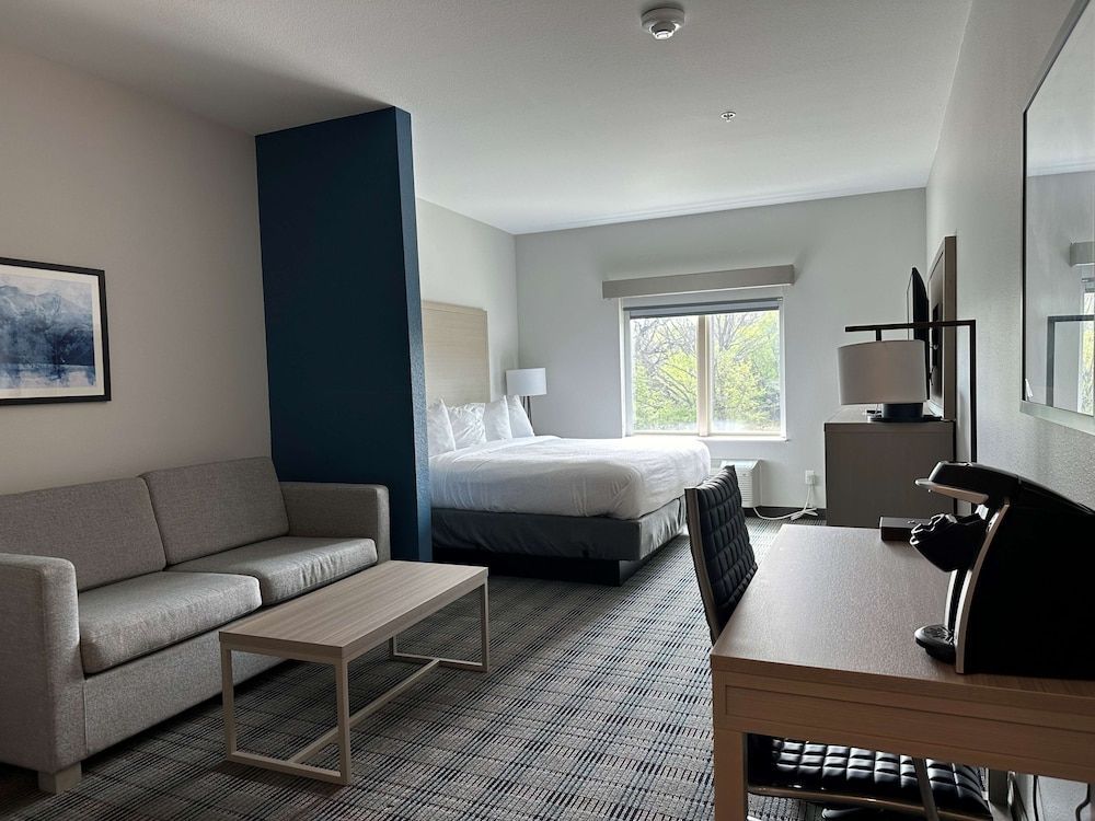 Best Western Plus Chandler 1