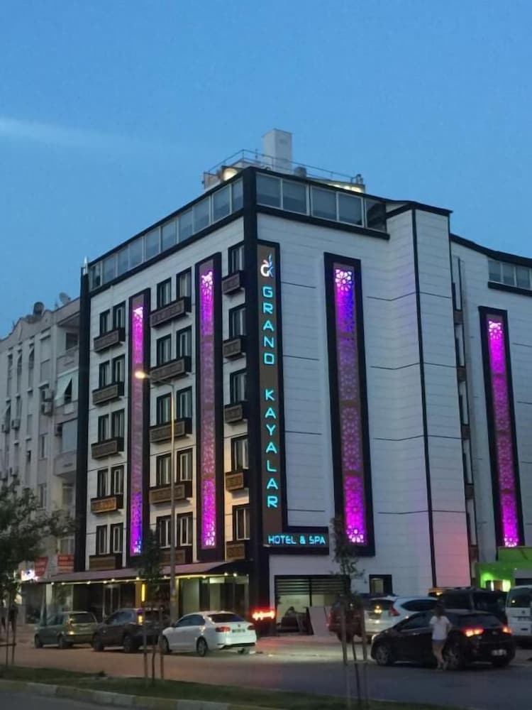 Grand Kayalar Hotel 1