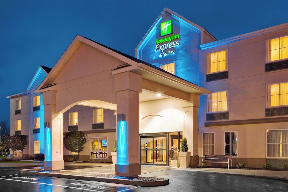 Holiday Inn Express Frackville Hotel By IHG 1
