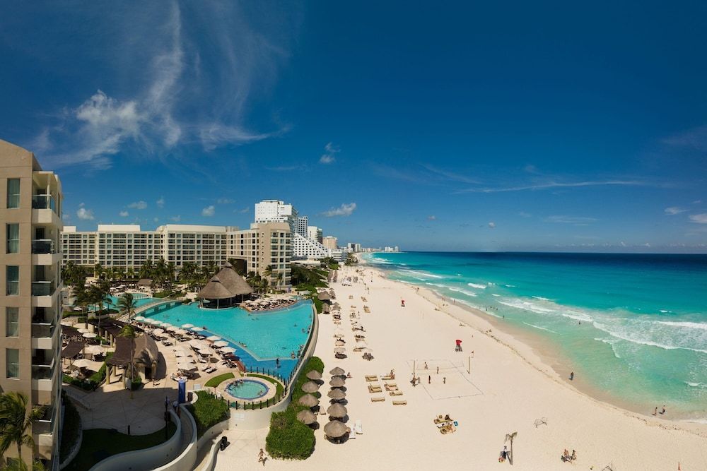 The Westin Lagunamar Ocean Resort Villas & Spa Cancun 1