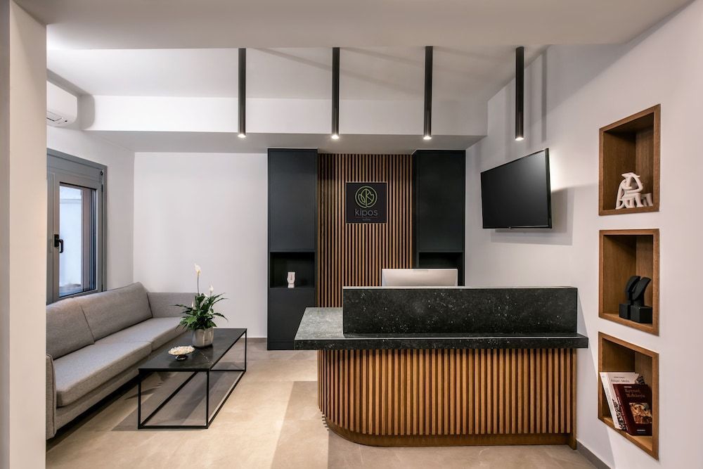 Kipos Boutique Suites 2