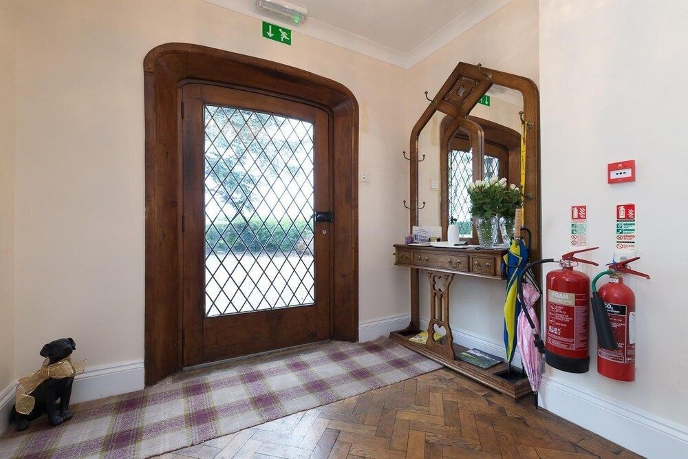 Whitethorn Bed and Breakfast 2