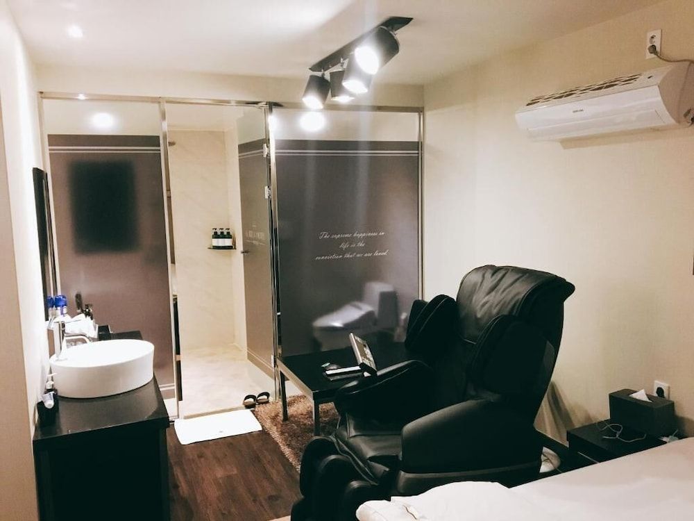 IDEA Hotel 1