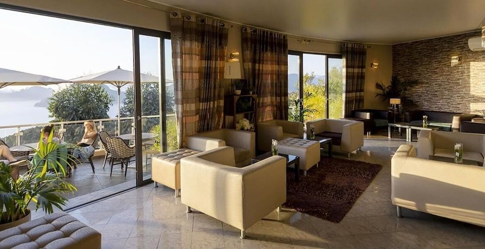 Hôtel Capo Rosso 2