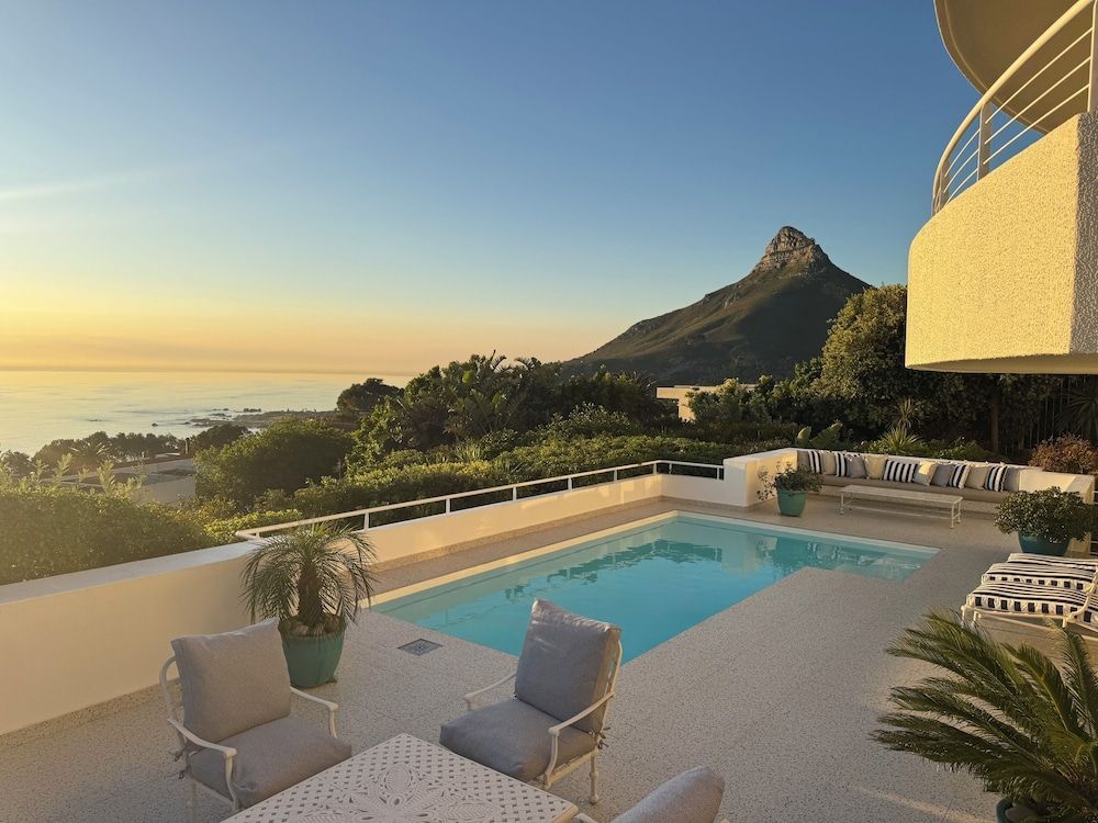 Bay Reflections Camps Bay Luxury Serviced Apartments 1