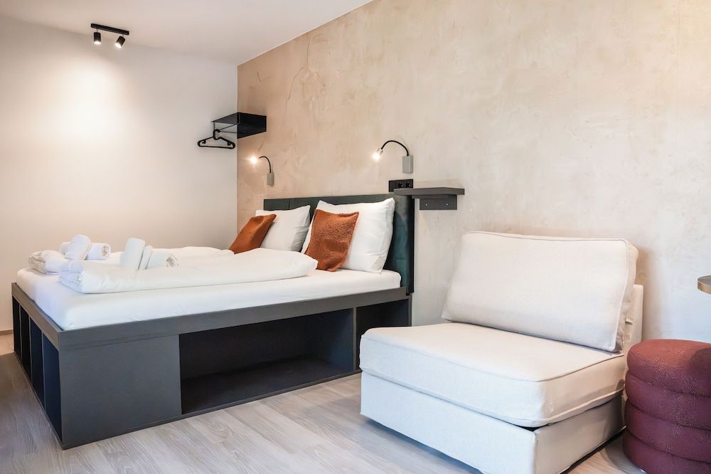 Blackhome Tivoli 1