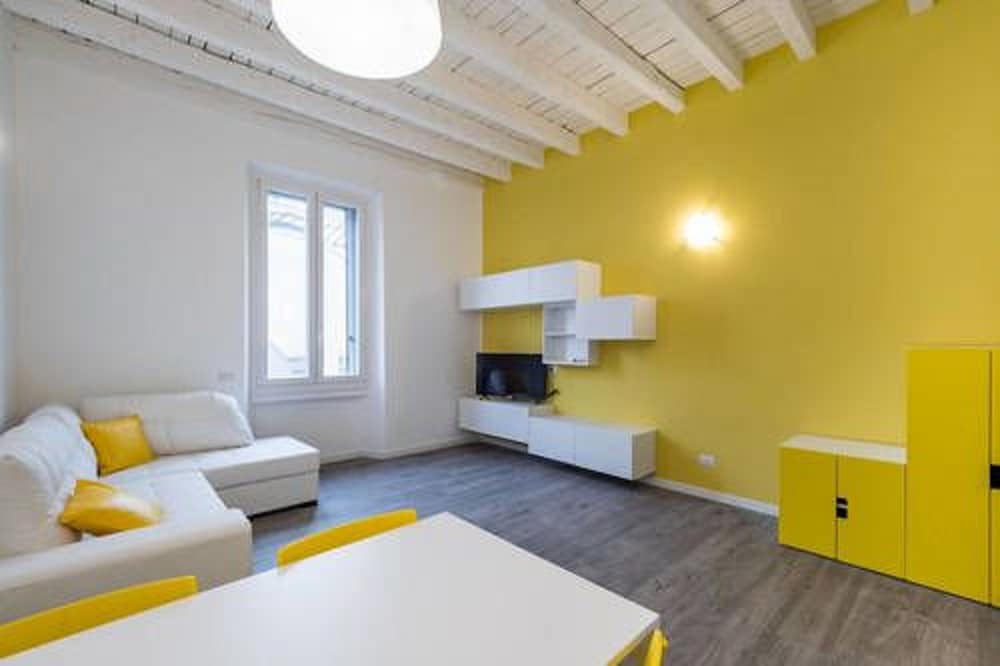 Central station Apartment 1