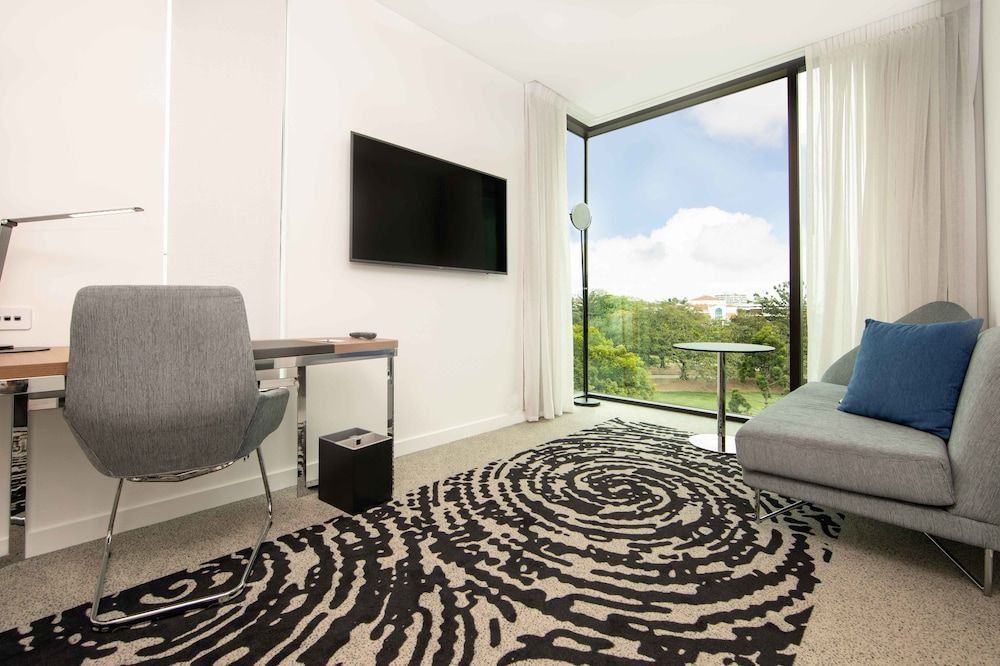 Novotel Brisbane South Bank 2