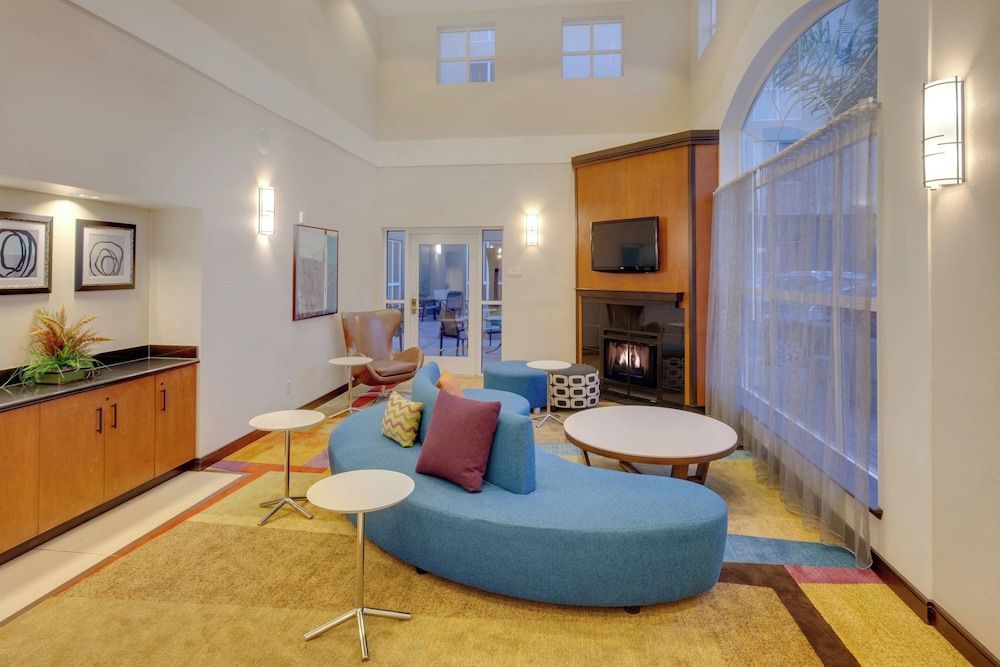 Fairfield Inn & Suites by Marriott San Francisco Airport 1