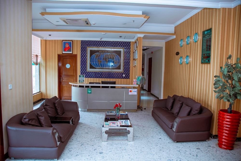 Greenlight Hotel 2