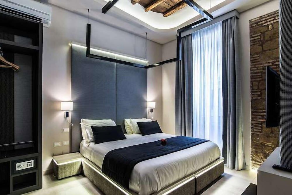 Via Veneto Prestige Rooms 1