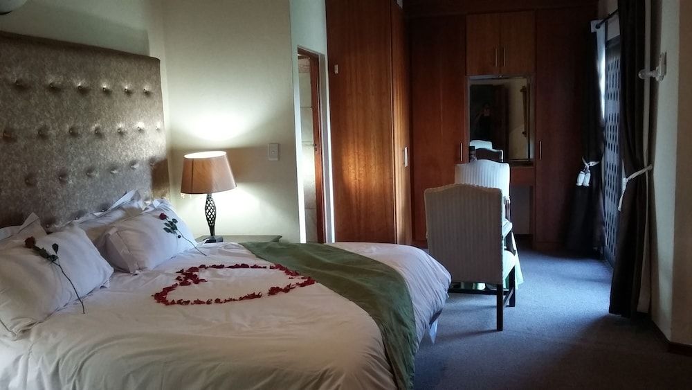 Hoopoe Haven Guest House 2