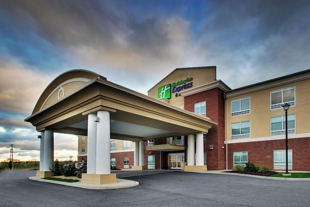 Holiday Inn Express & Suites LANCASTER EAST - STRASBURG by IHG 1