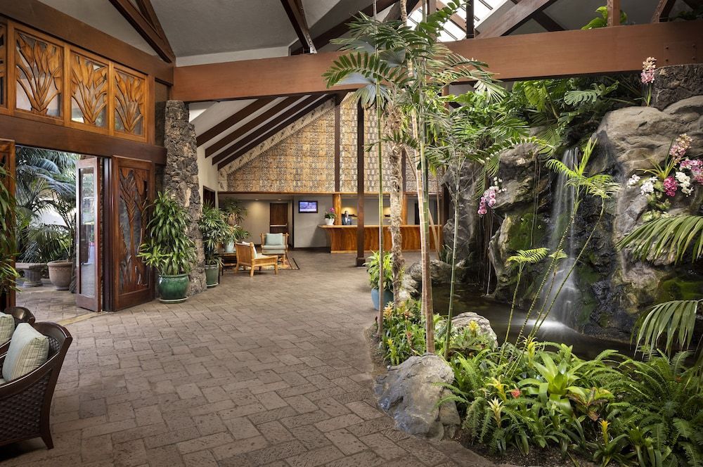 Catamaran Resort Hotel and Spa 2