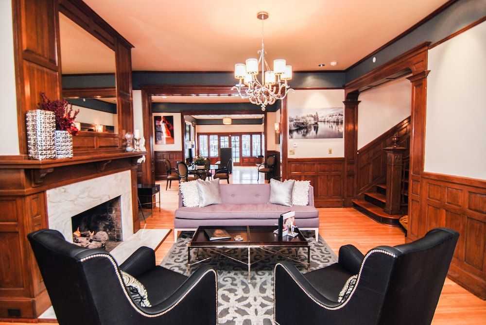 Blackwell Hotel 2