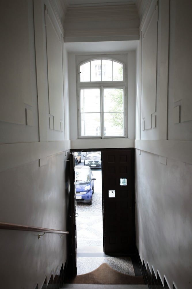 City Castle Aparthotel 2