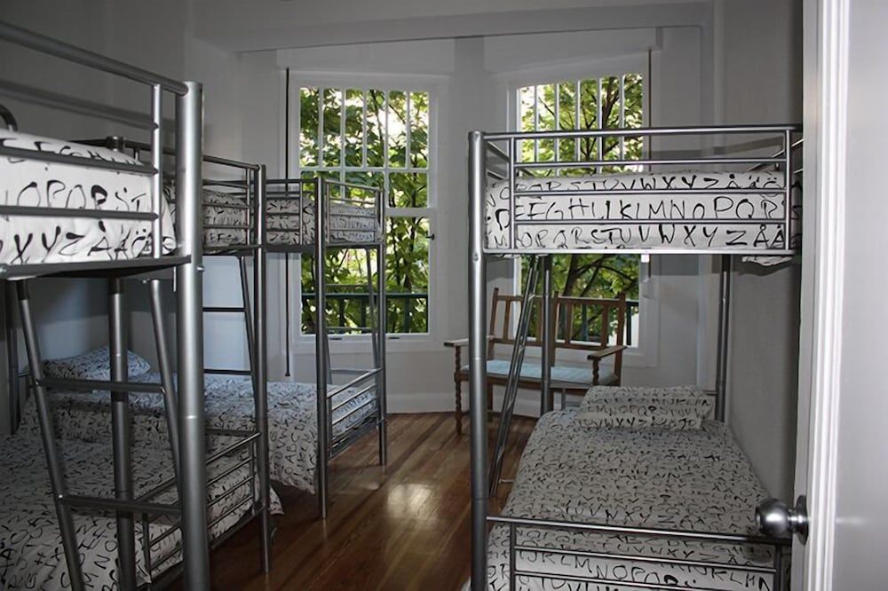 Aloha Hostel 2