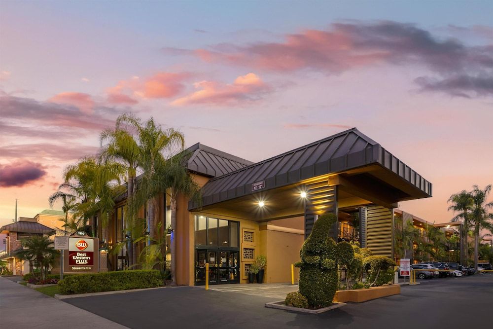 Best Western Plus Stovall's Inn 1