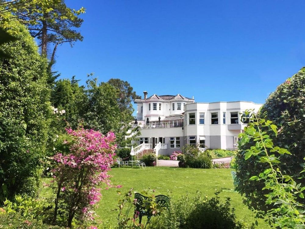 Abbey Sands Hotel 1