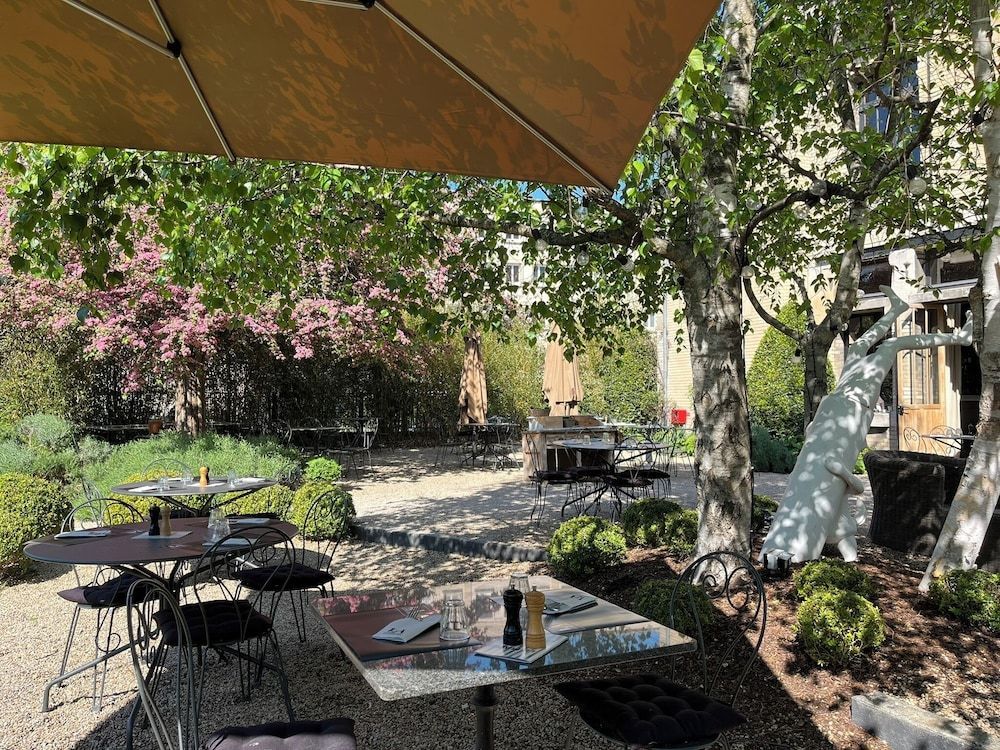 Hôtel Lilybloom 1