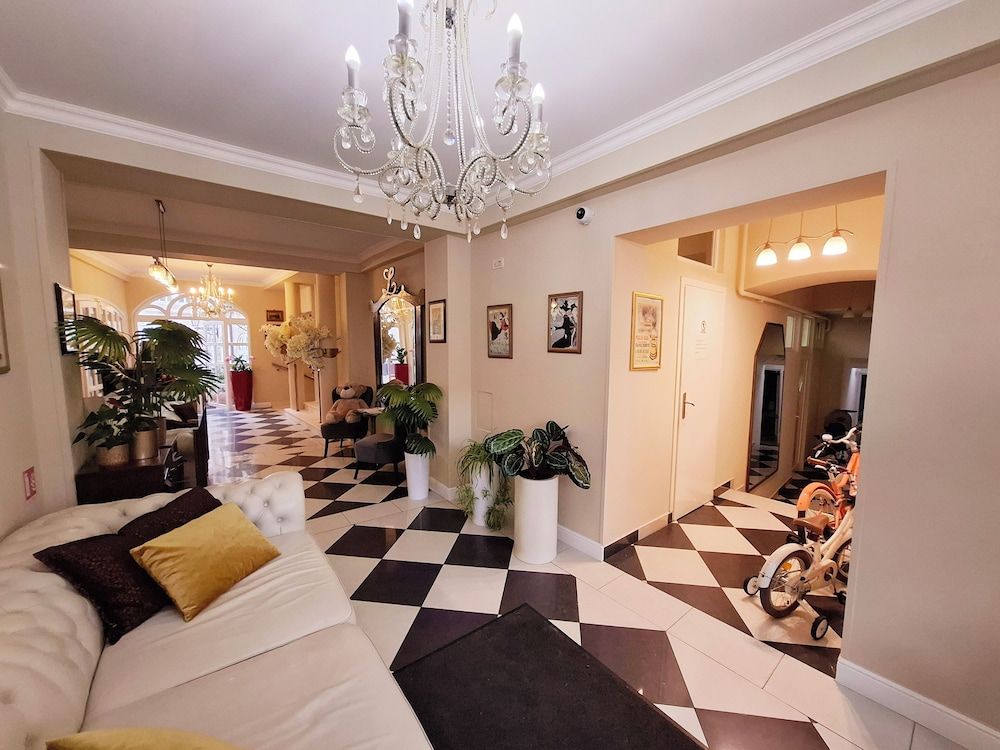 Hotel Livadić 1