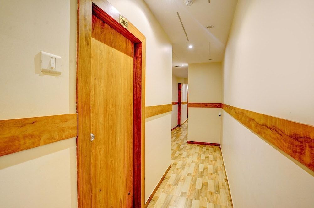 Fabhotel Indore Palace 2