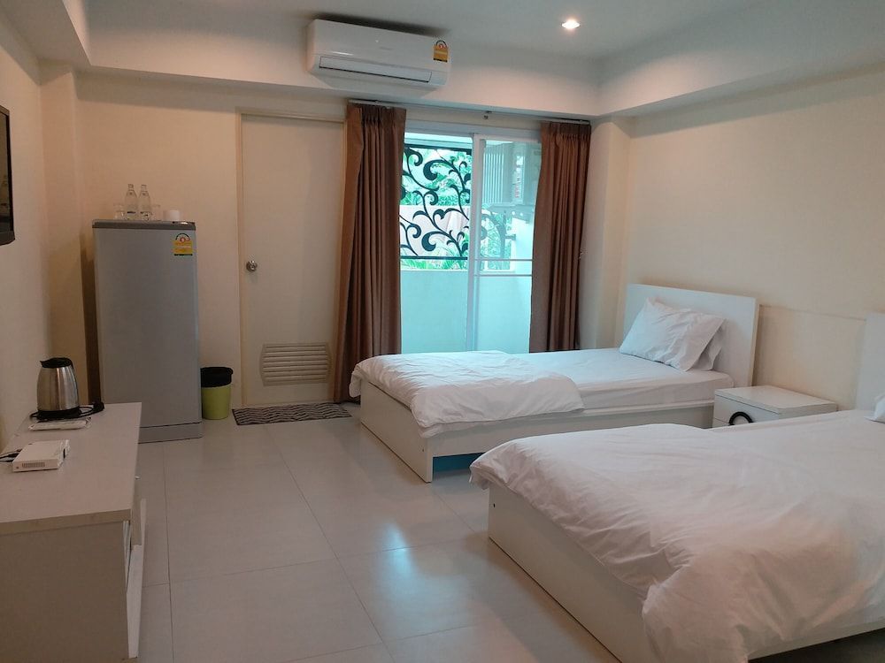 TongPrasit Place 2