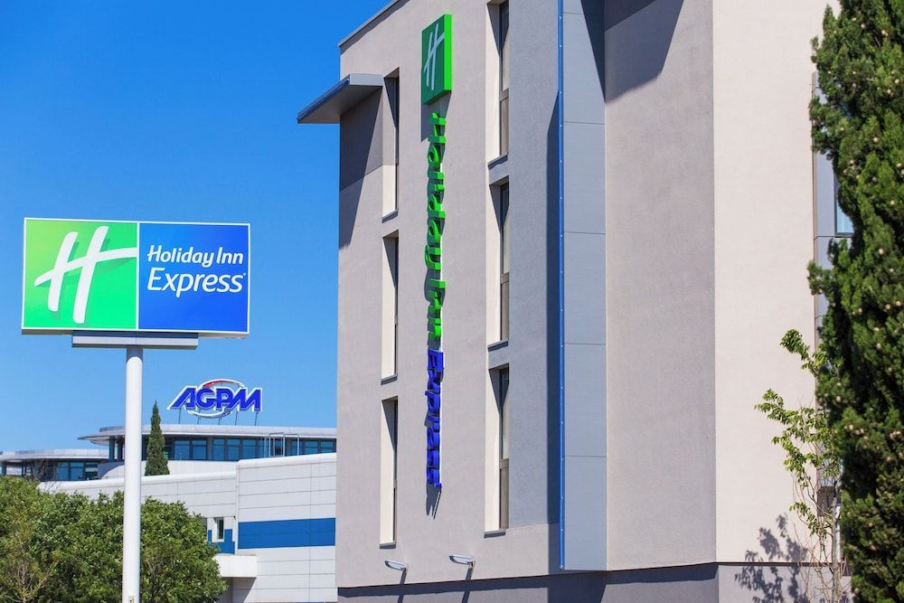 Holiday Inn Express TOULON - EST by IHG 1