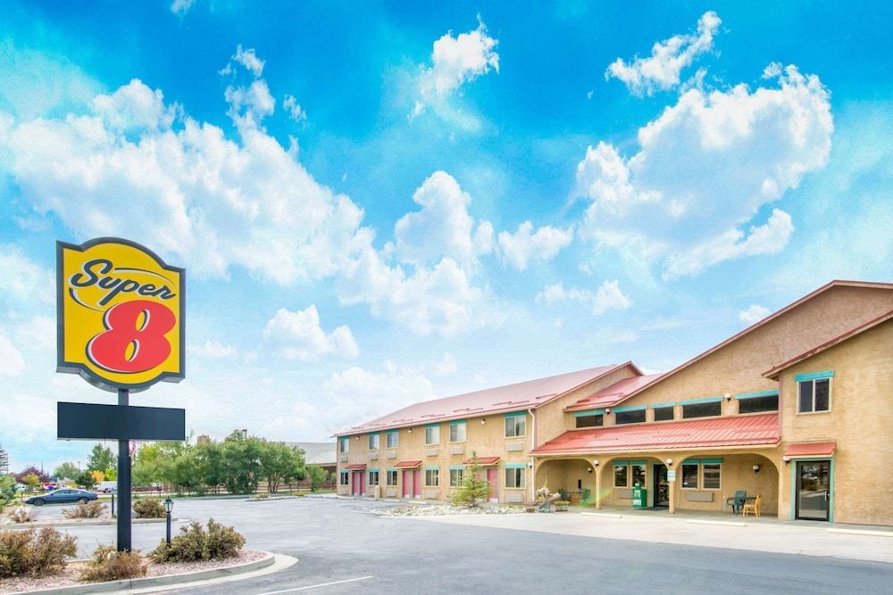 Super 8 by Wyndham Buena Vista 1