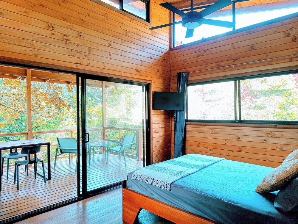 Thoas Lodge 1